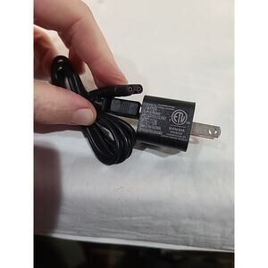 Intertek Charger Model 5009250 5V AC/DC Adapter Razor Charger